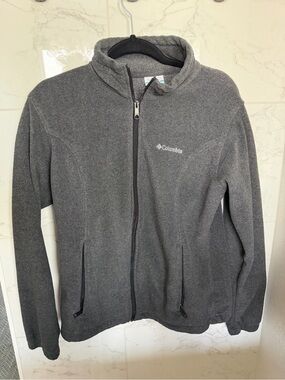 Columbia Gray Full-Zip Women's Fleece Jacket